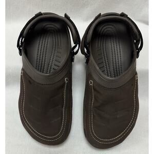 Crocs Mens 11M Yukon Vista II Mesa Bogota Espresso Brown Suede Clog Sandals